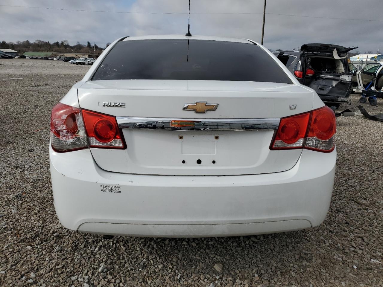 2011 Chevrolet Cruze - Image 6