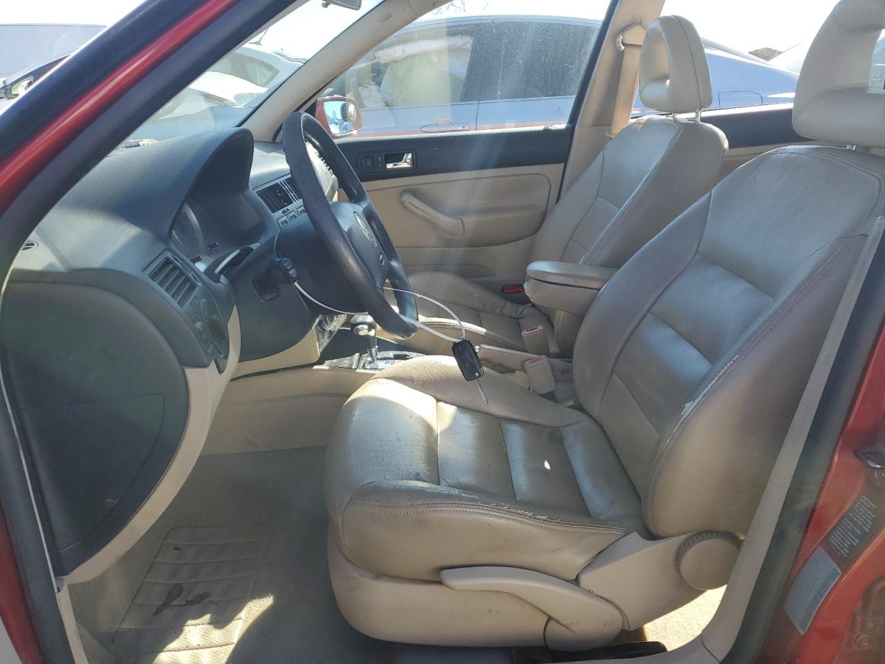2004 Volkswagen Jetta - Image 7