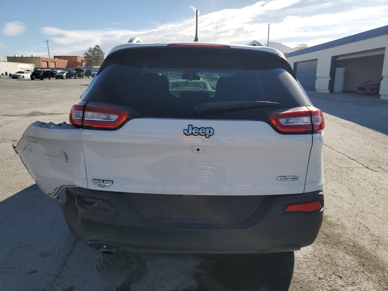 2017 Jeep Grand Cherokee - Image 6