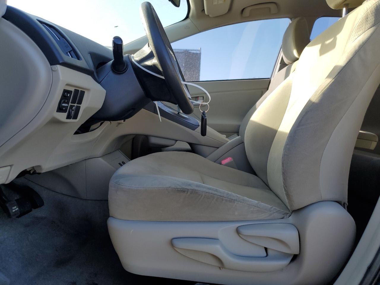 2011 Toyota Prius - Image 7