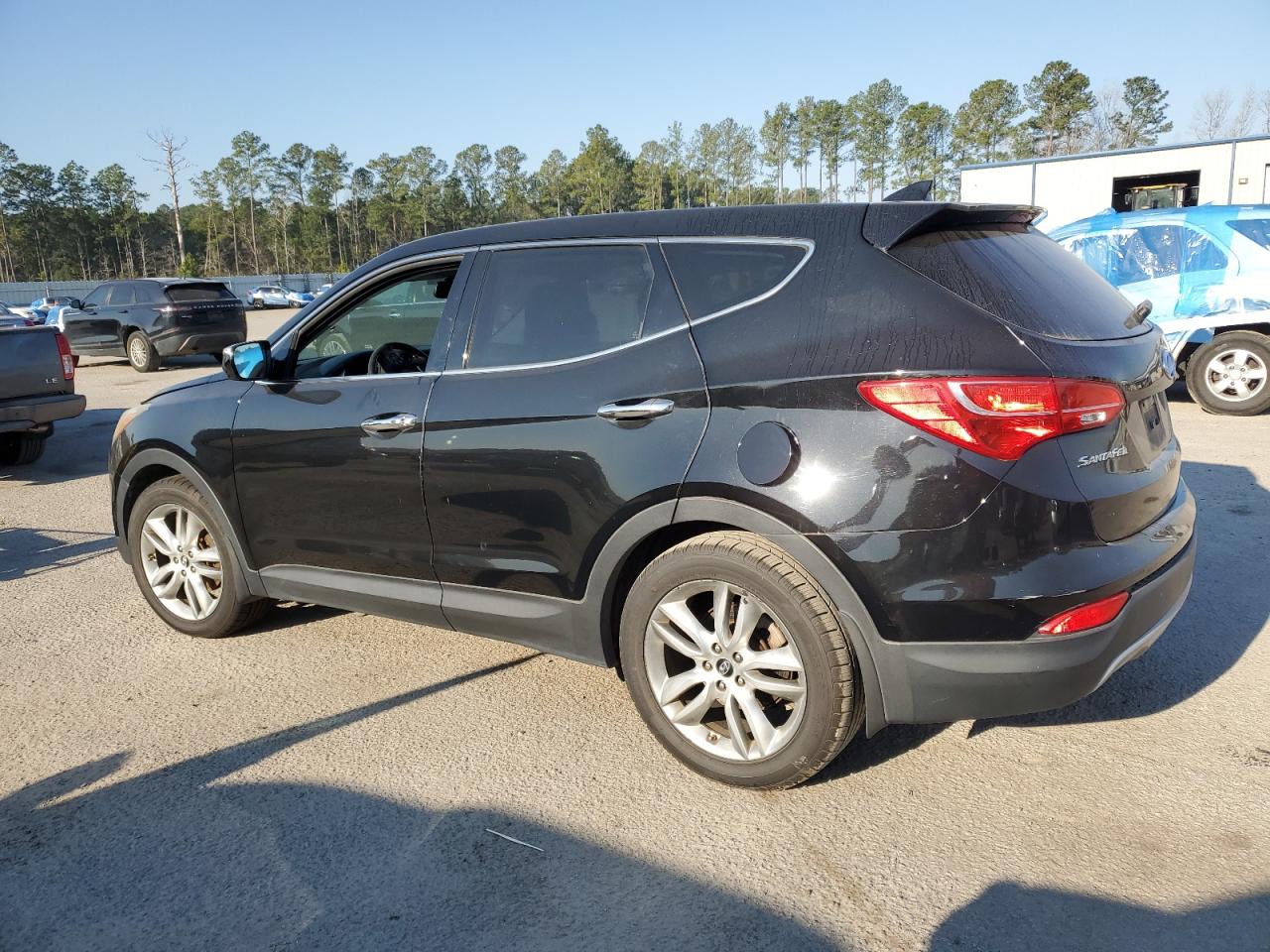 2013 Hyundai Santa Fe - Image 2