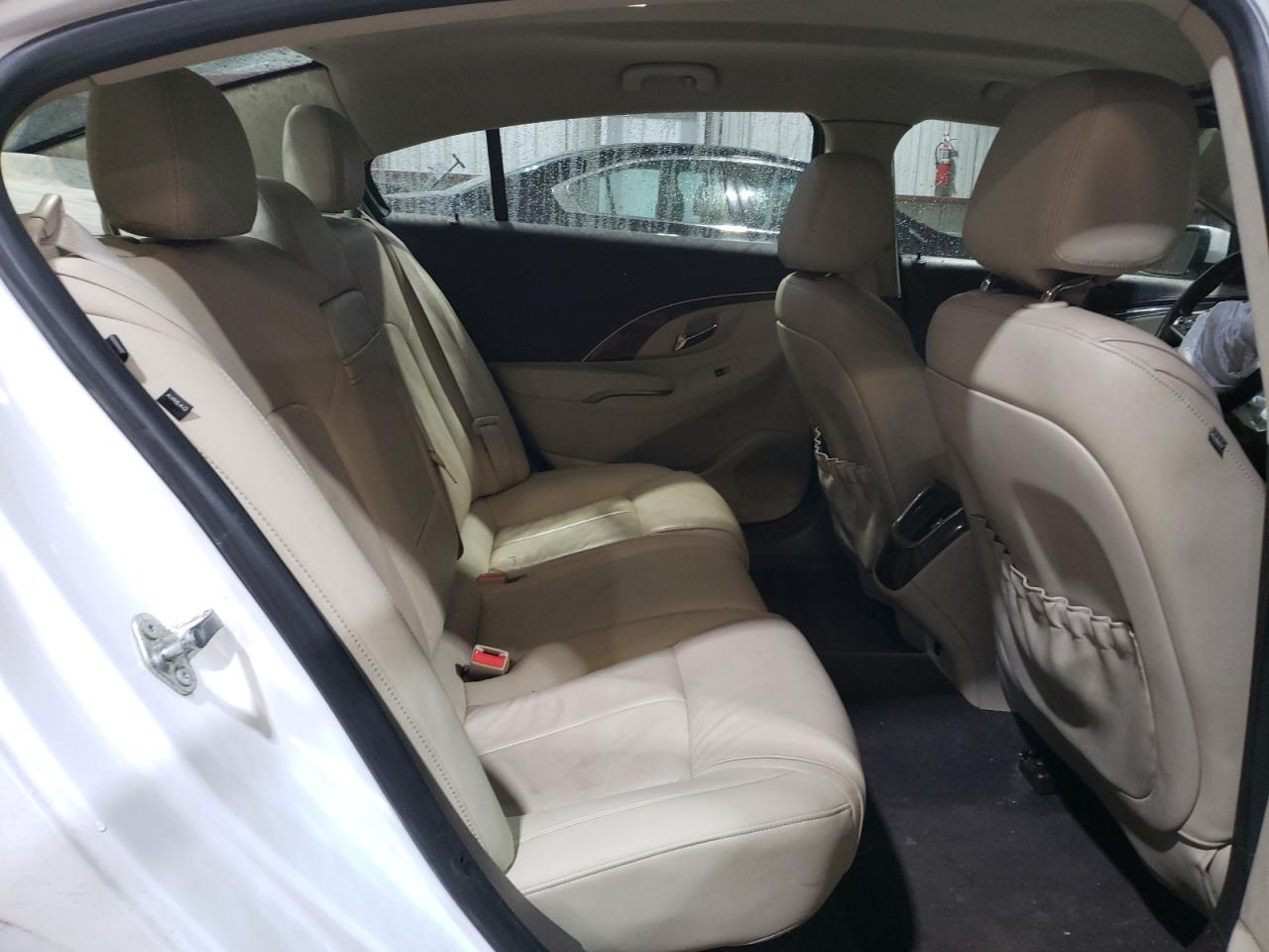 2015 Buick LaCrosse - Image 10