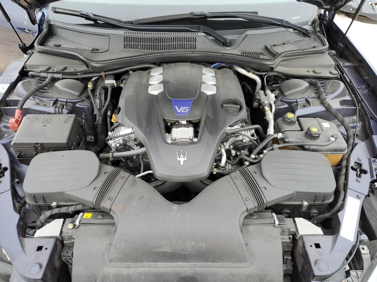 2019 Maserati Ghibli - Image 12