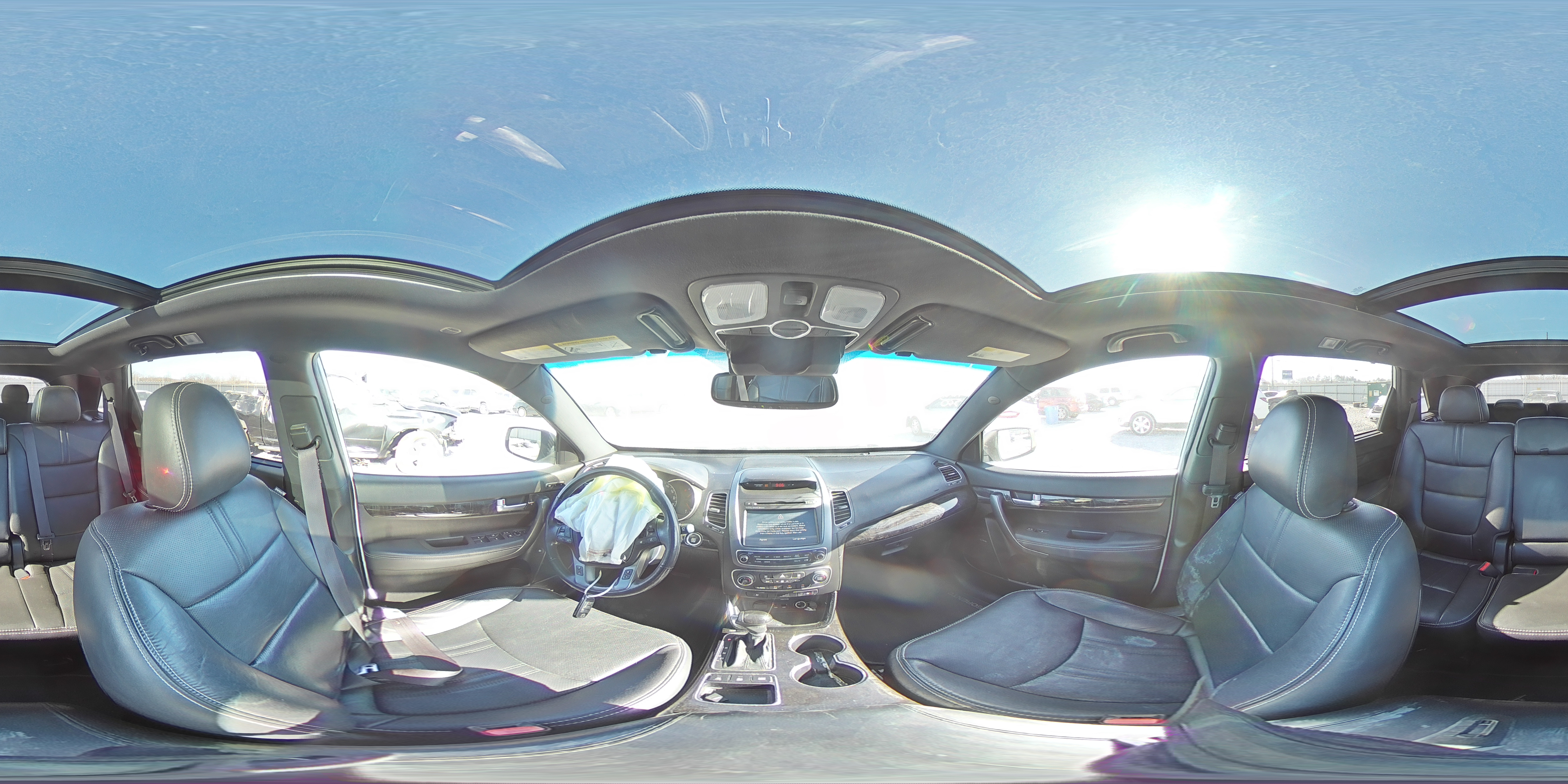 2014 Kia Sorento - Image 14
