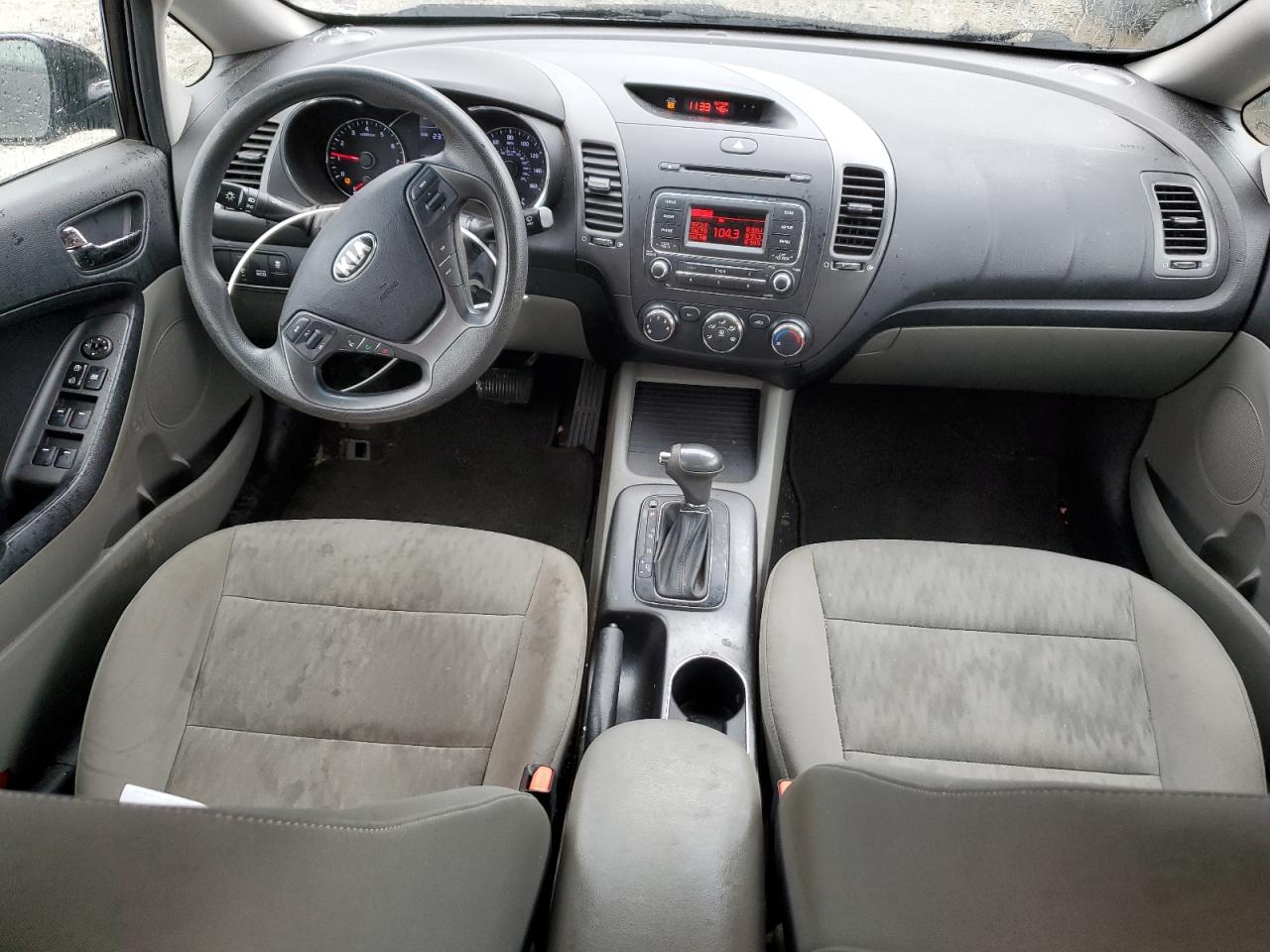 2015 Kia Forte - Image 8