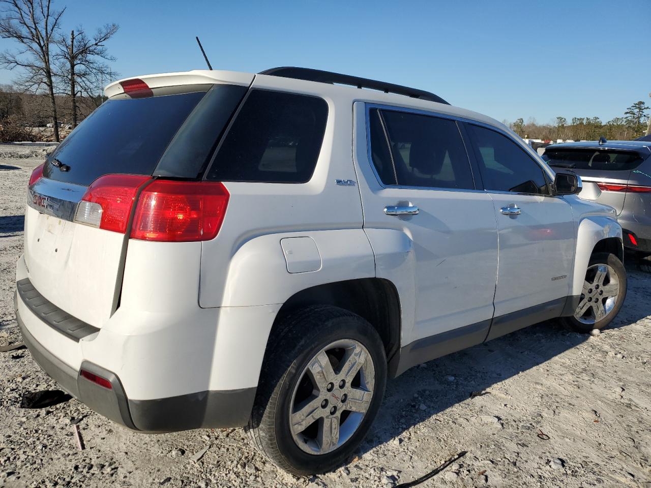 2013 GMC Terrain - Image 3