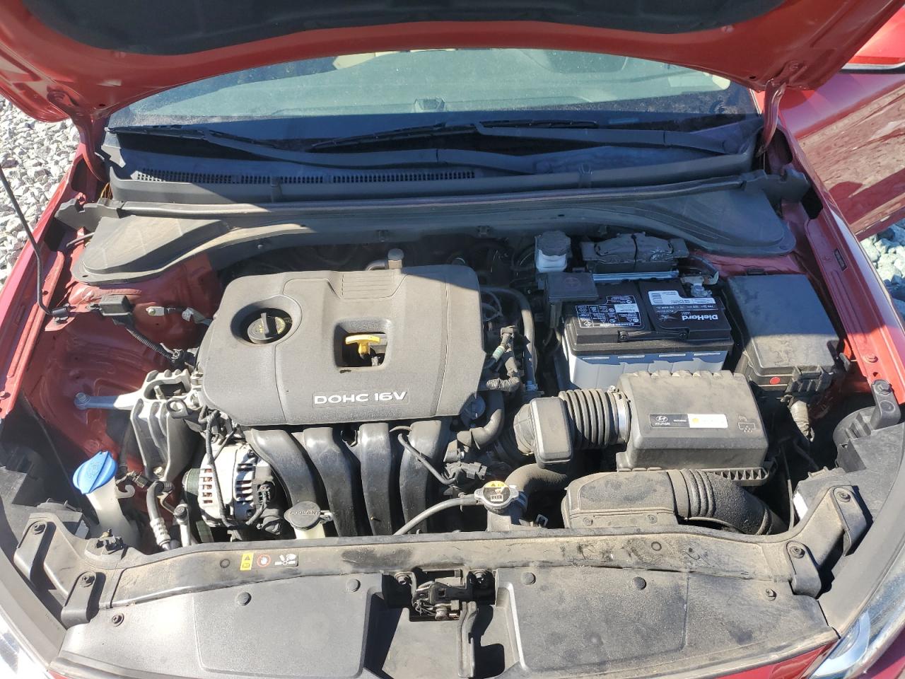2018 Hyundai Elantra - Image 12