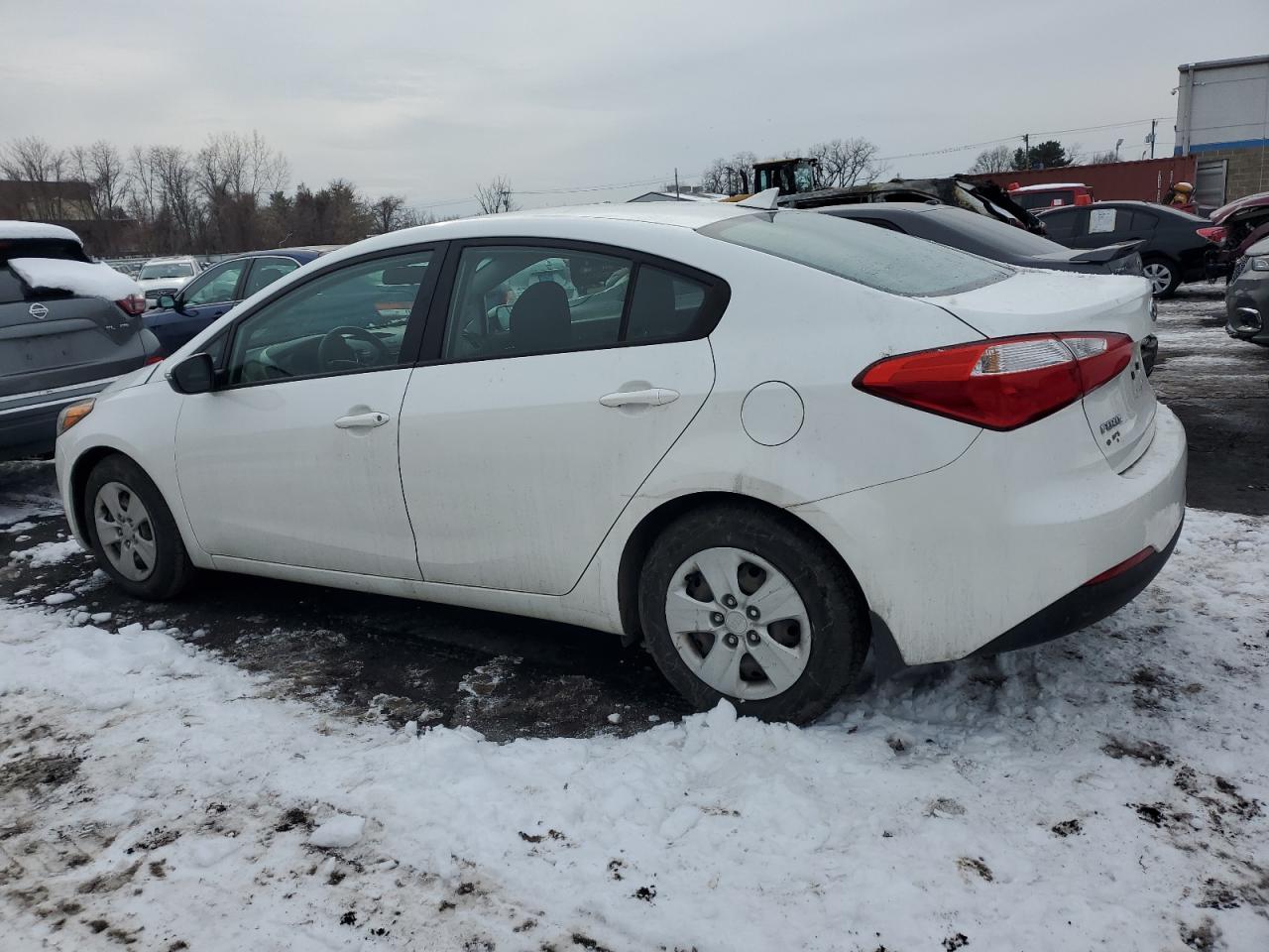 2016 Kia Forte - Image 2
