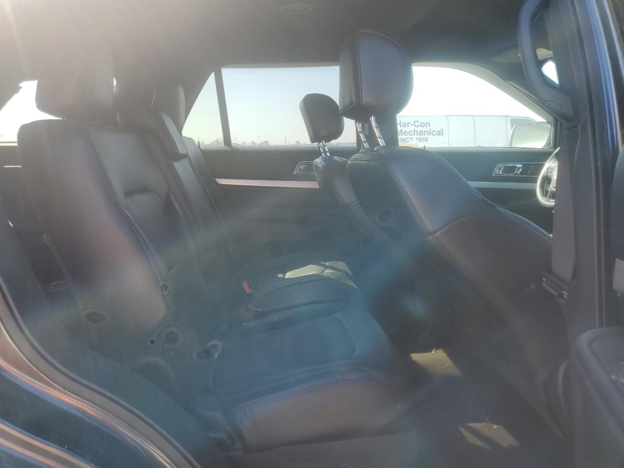 2017 Ford Explorer - Image 11