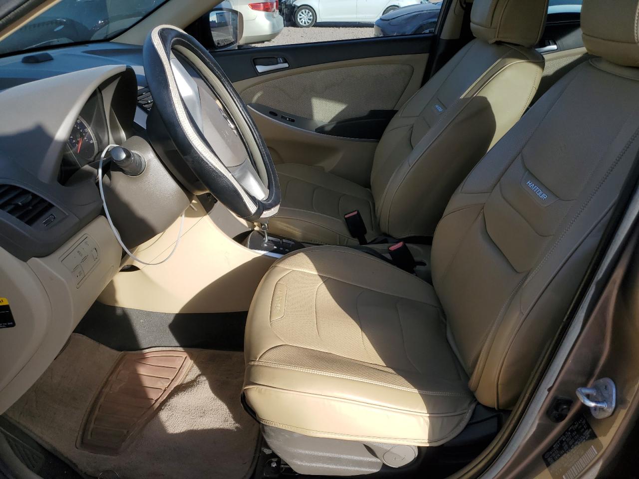 2014 Hyundai Accent - Image 7
