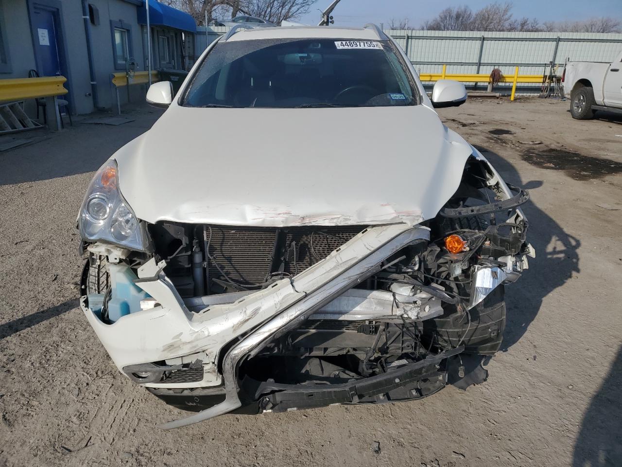 2016 Infiniti QX50 - Image 5