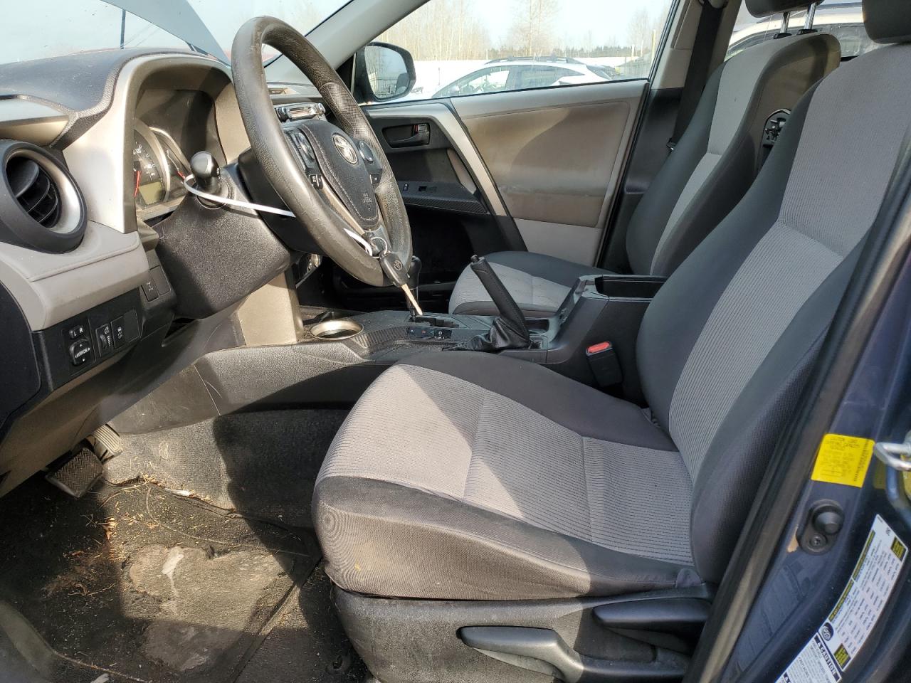 2013 Toyota RAV 4 - Image 7