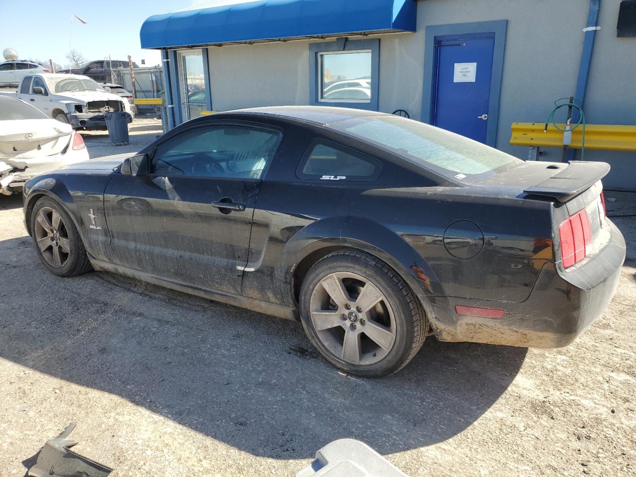 2007 Ford Mustang - Image 2