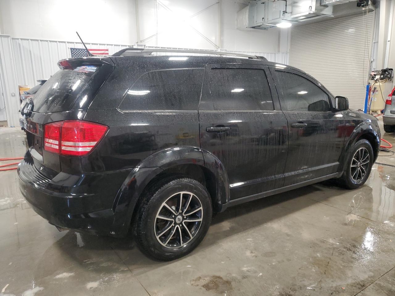 2018 Dodge Journey - Image 3