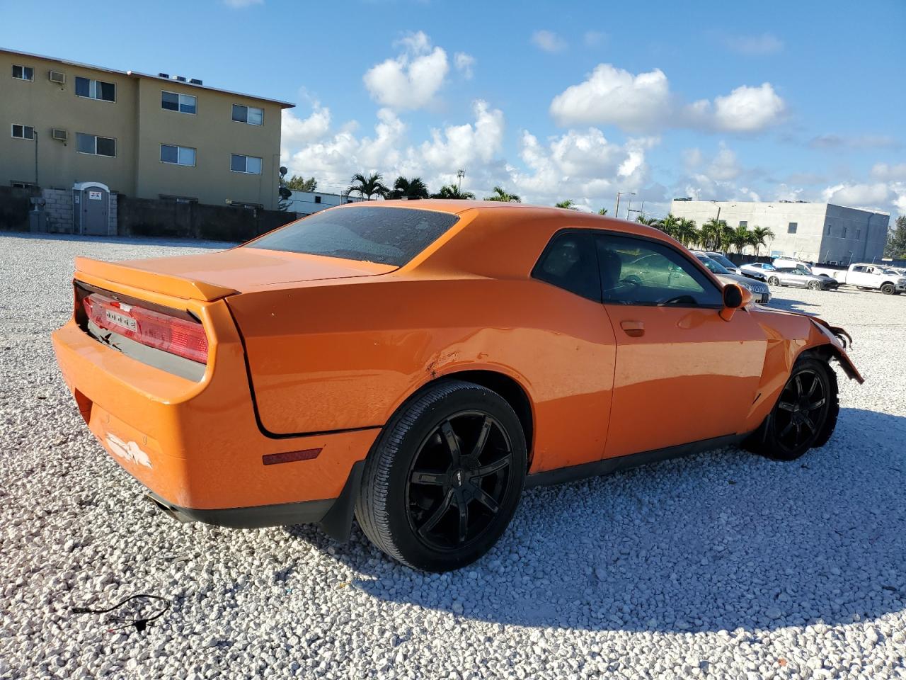 2014 Dodge Challenger - Image 3