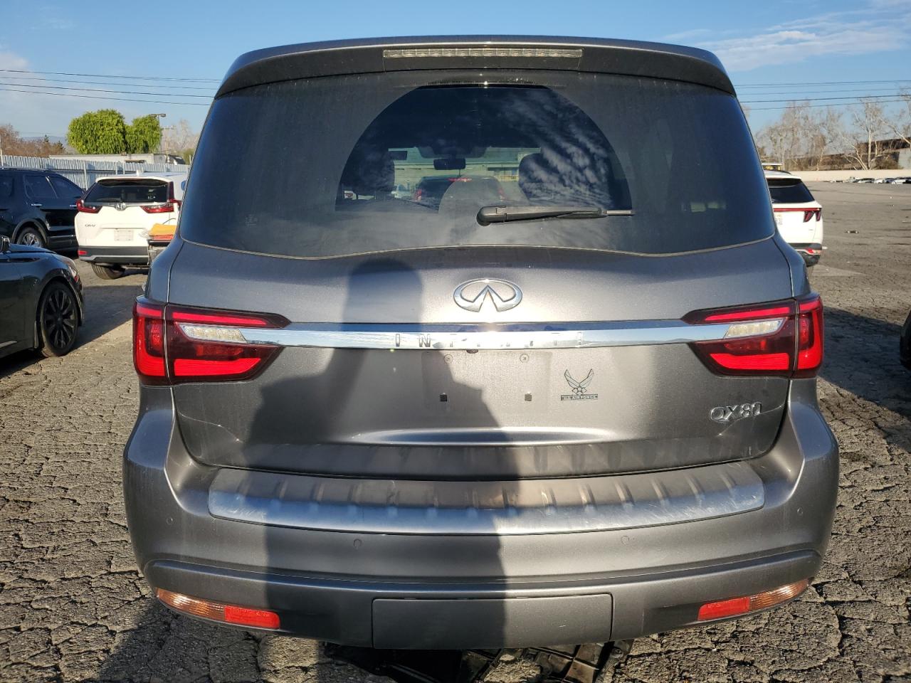 2020 Infiniti QX80 - Image 6