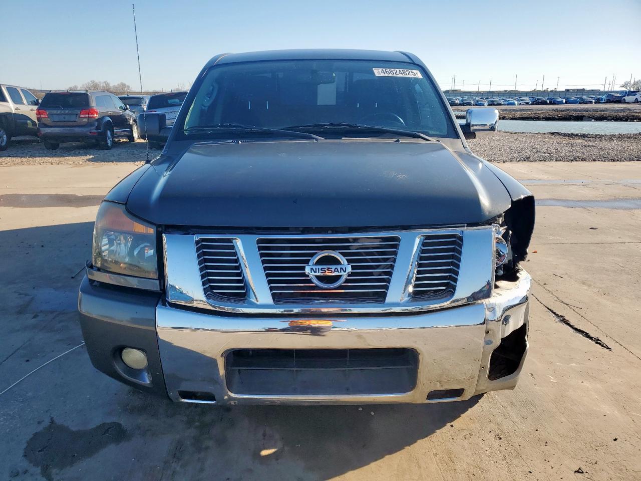 2011 Nissan Titan - Image 5