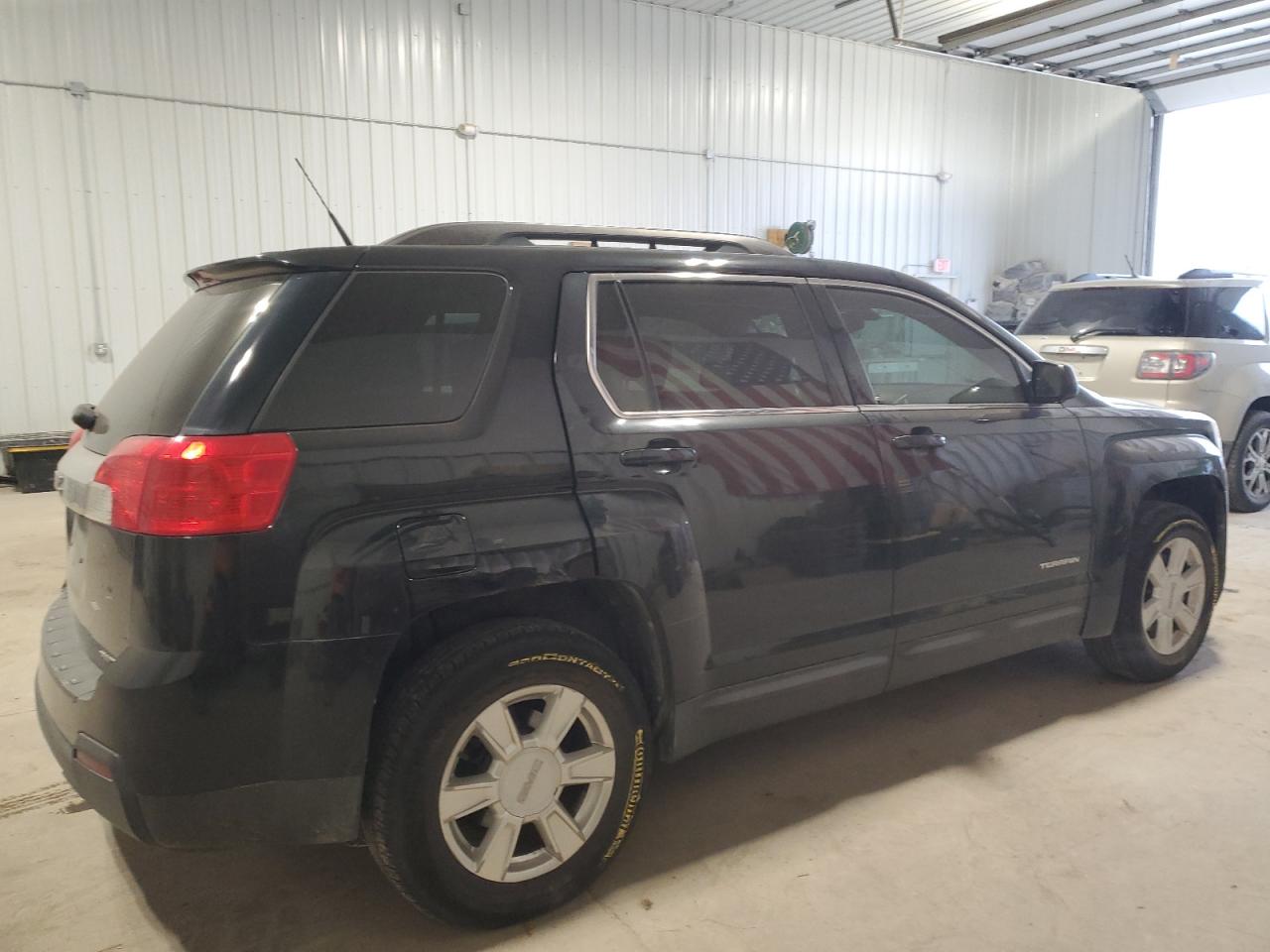 2011 GMC Terrain - Image 3