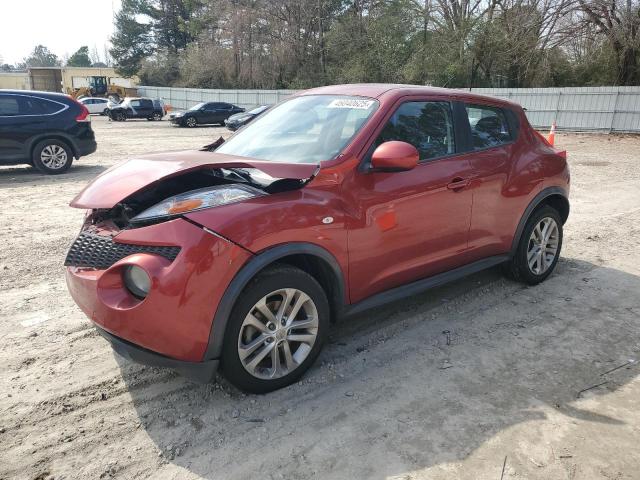  NISSAN JUKE 2013 Красный