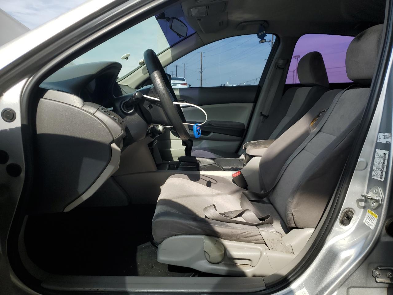 2010 Honda Accord - Image 7