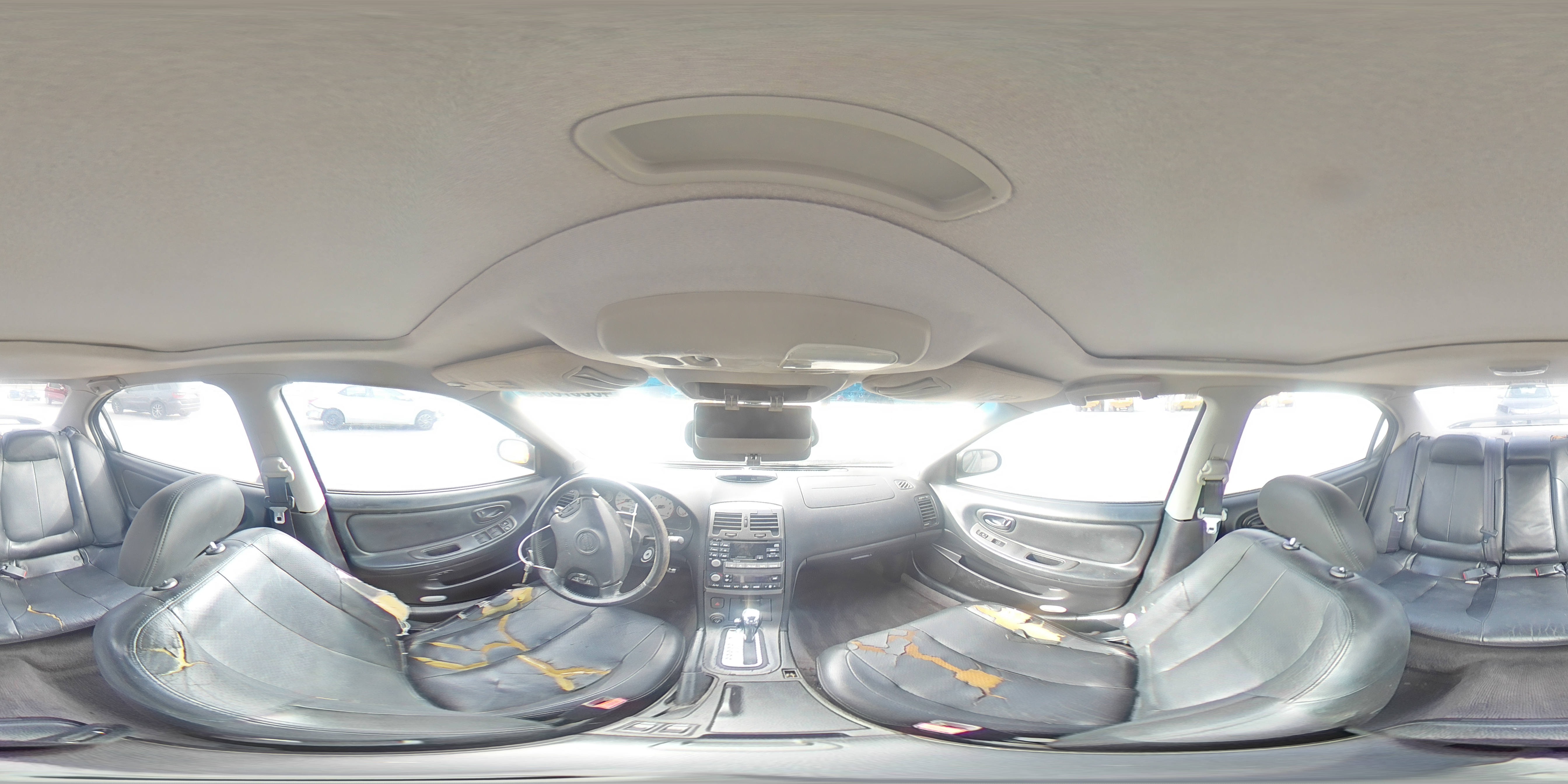 2001 Nissan Maxima - Image 12