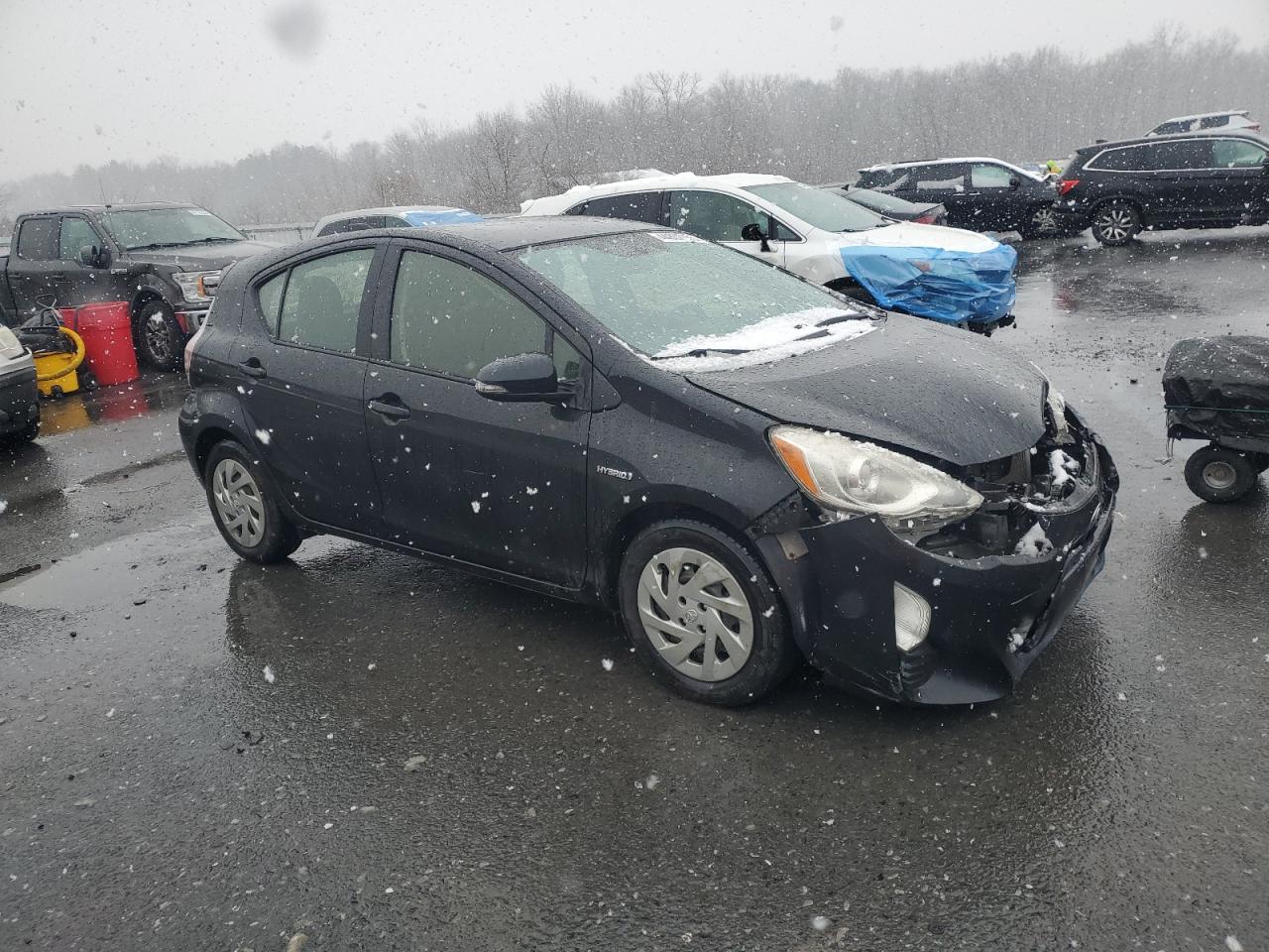 2016 Toyota Prius - Image 4