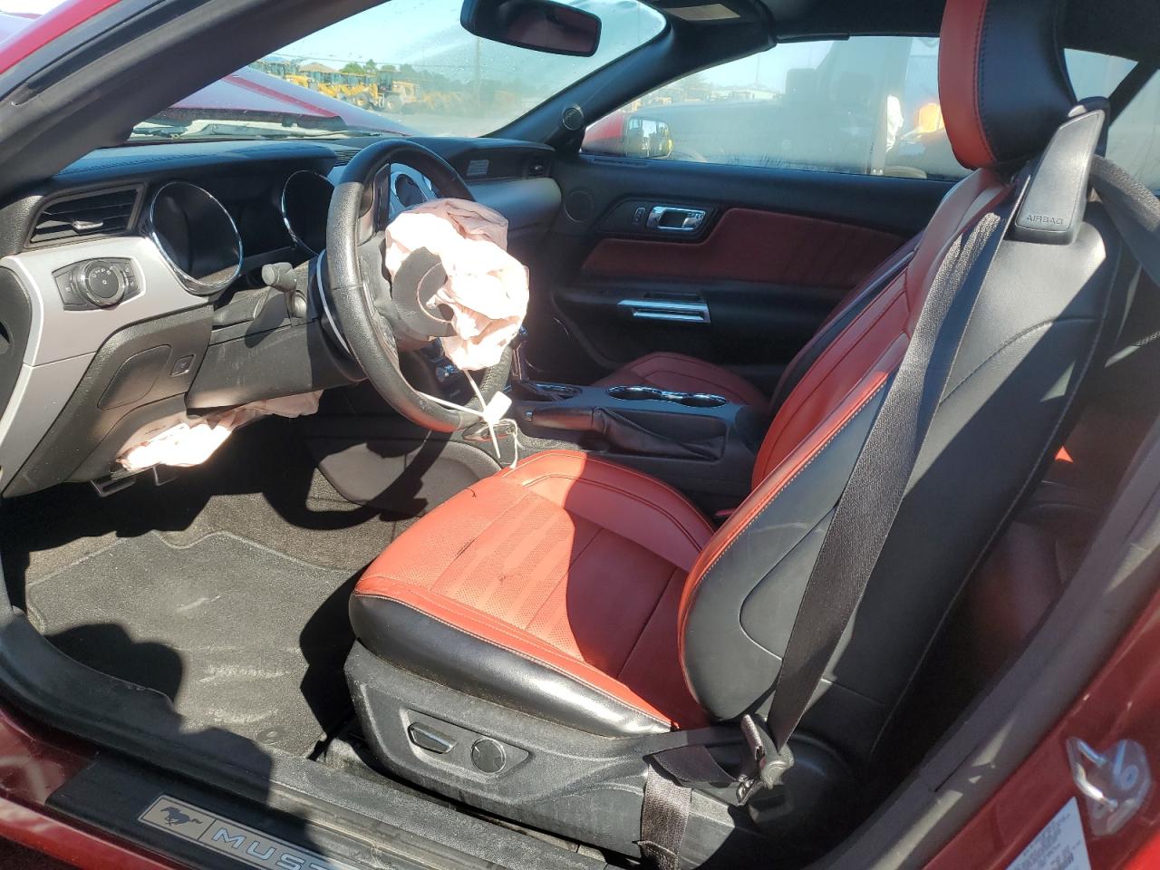 2015 Ford Mustang - Image 7