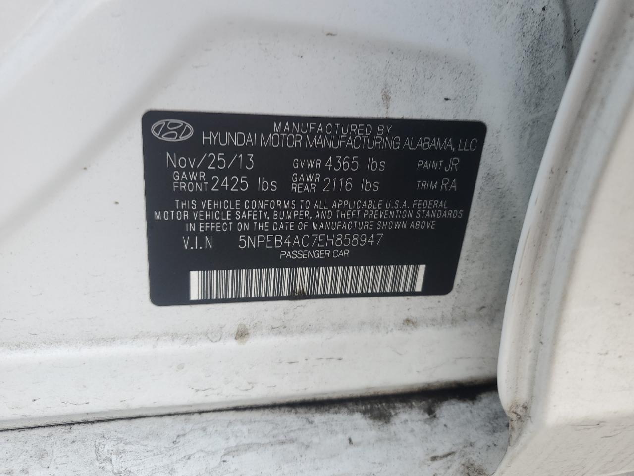 2014 Hyundai Sonata - Image 12