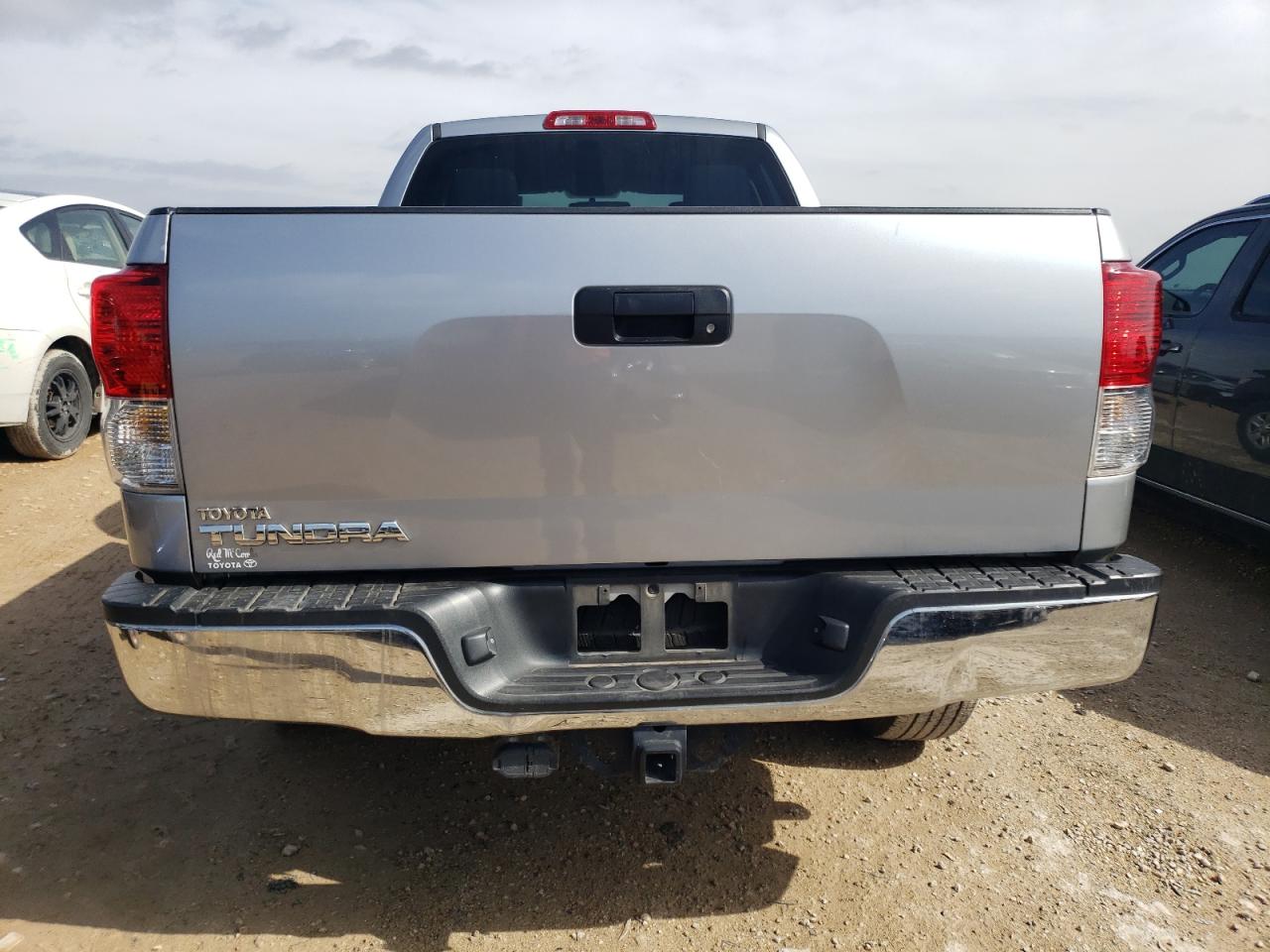 2011 Toyota Tundra - Image 6