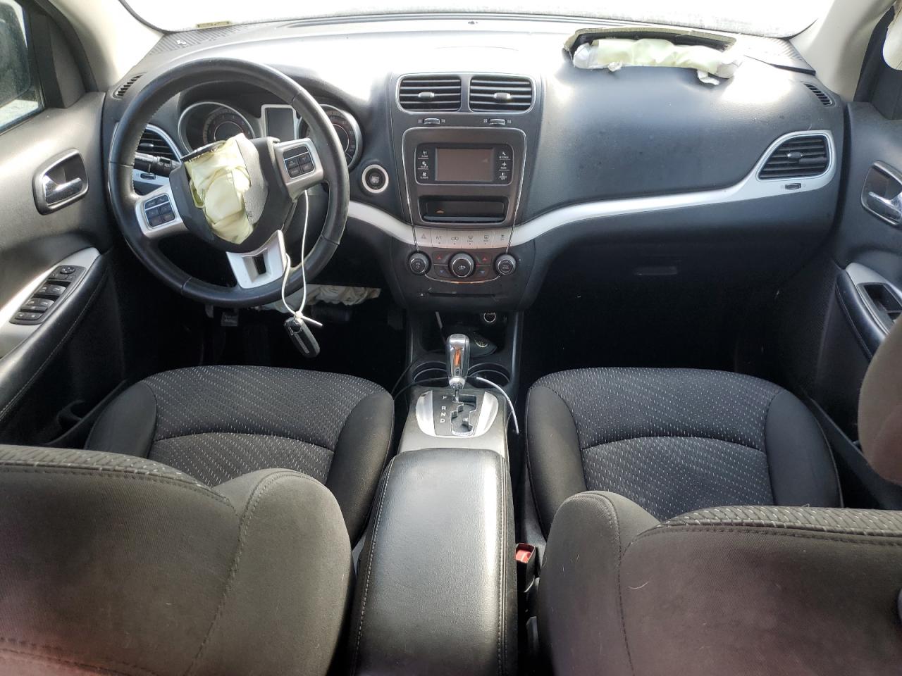 2018 Dodge Journey - Image 8