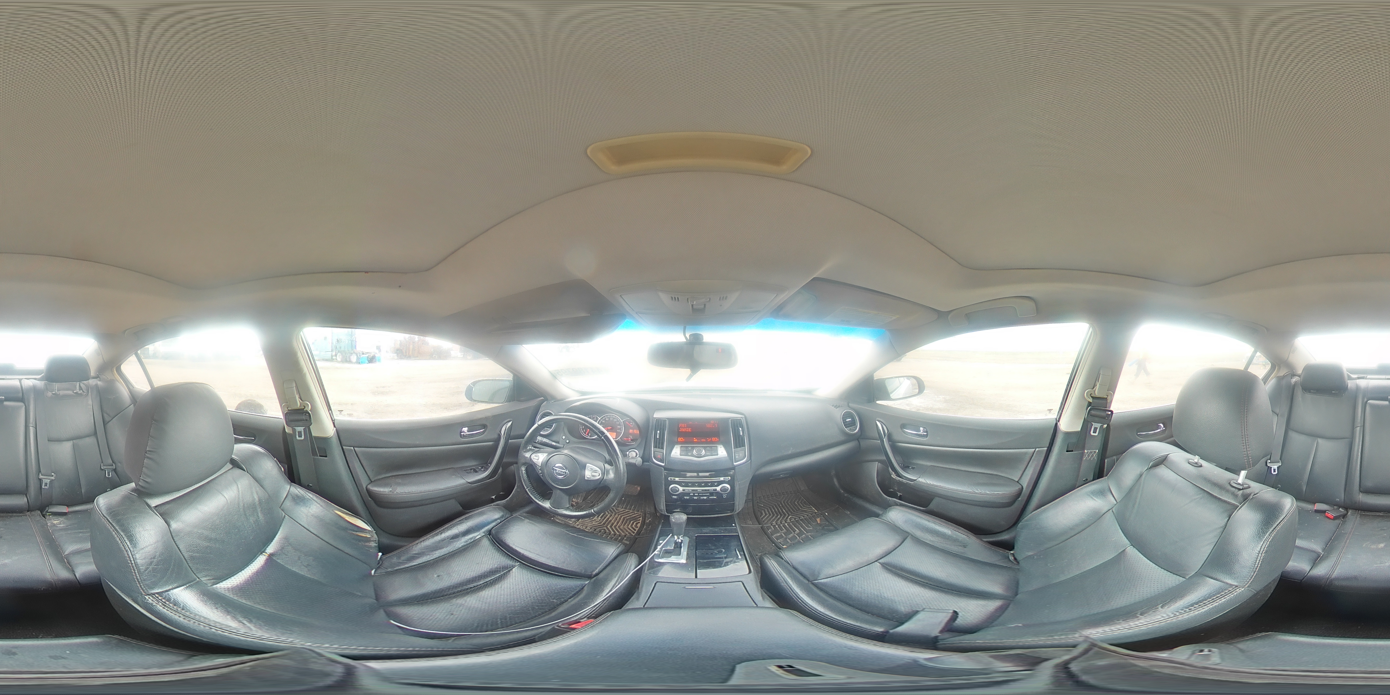 2010 Nissan Maxima - Image 12