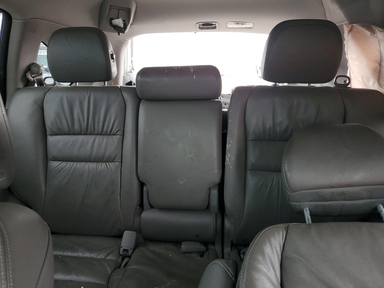 2010 Honda CR-V - Image 10