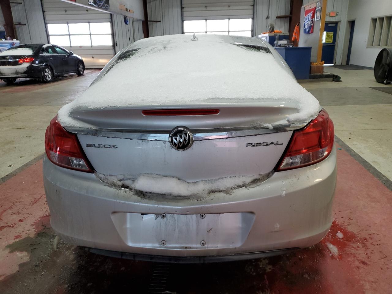 2013 Buick Regal - Image 6