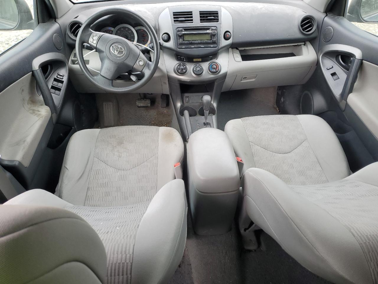 2012 Toyota RAV 4 - Image 8