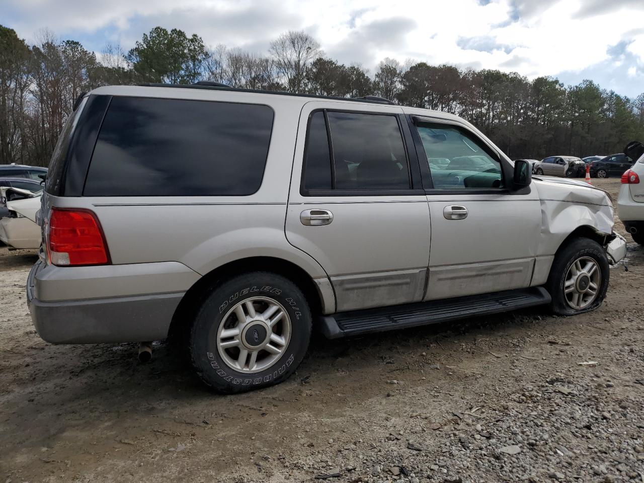 2003 Ford Expedition - Image 3