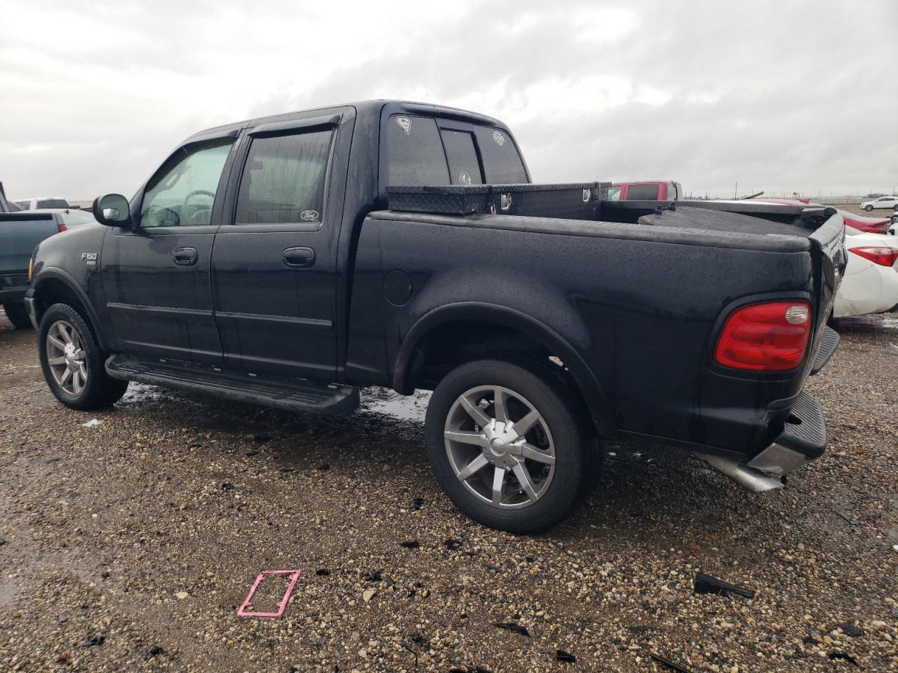 2001 Ford F-150 - Image 2