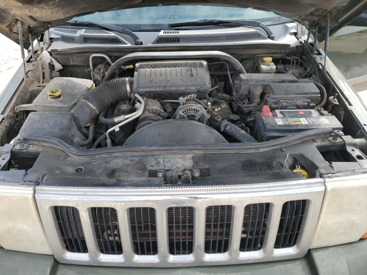 2007 Jeep Commander - Image 13