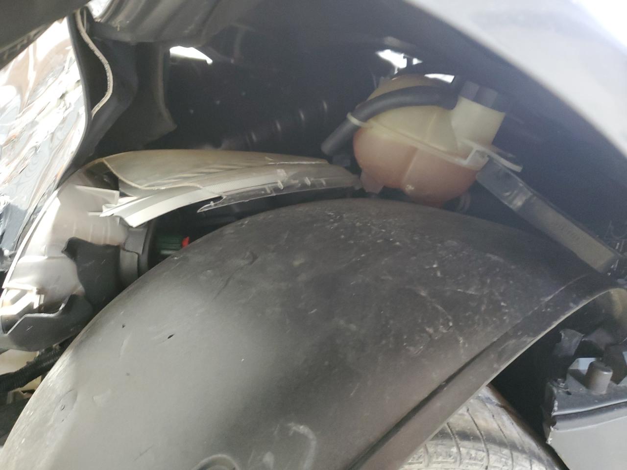 2009 Pontiac Solstice - Image 11