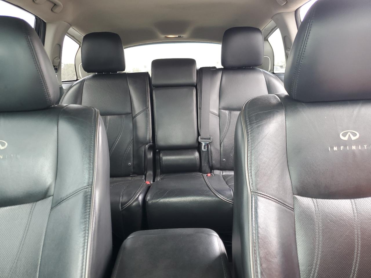 2013 Infiniti JX - Image 10