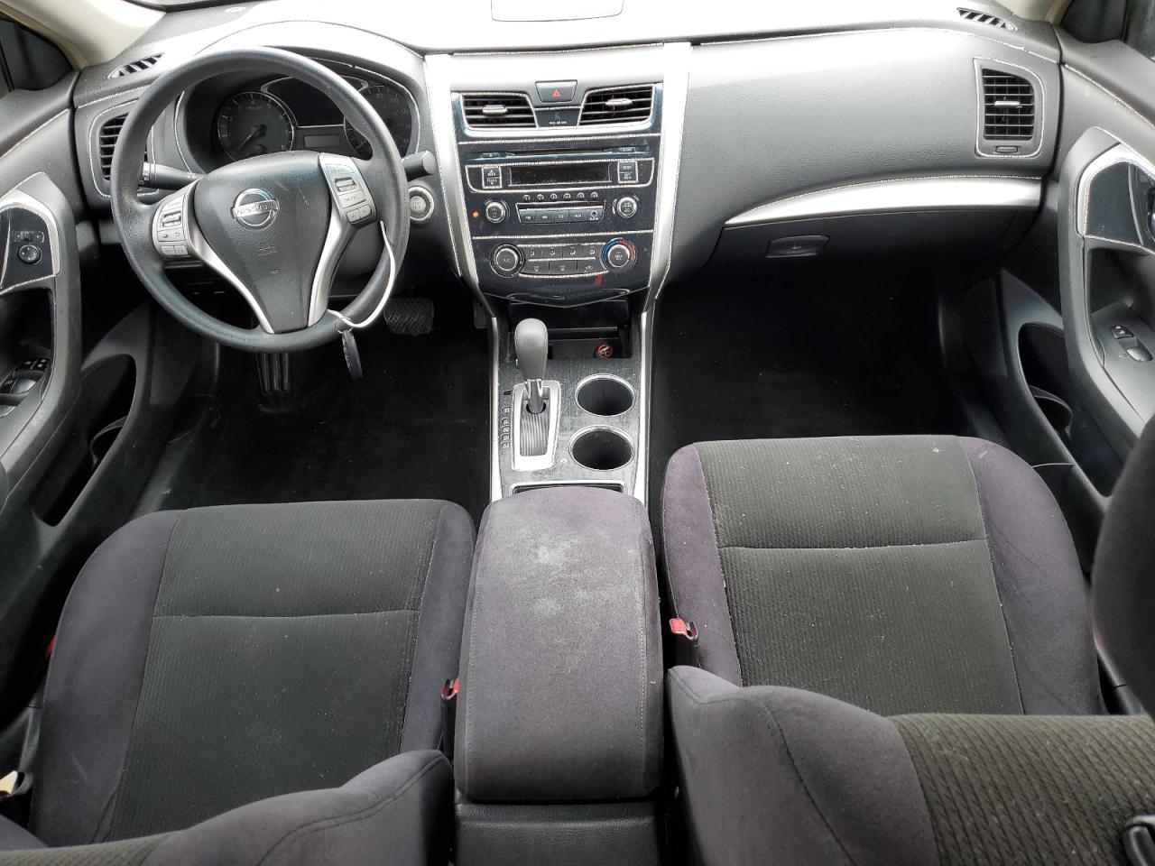 2013 Nissan Altima - Image 8