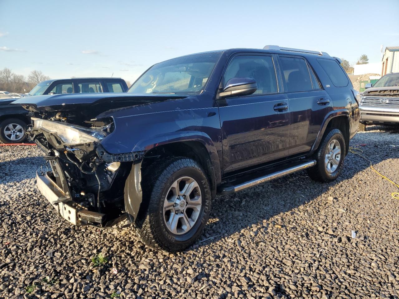 2015 Toyota 4Runner - Image 1