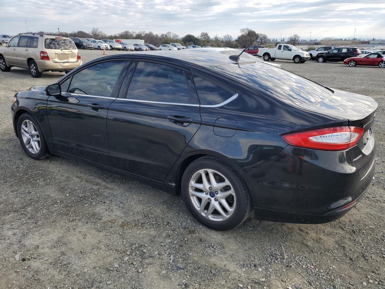 2014 Ford Fusion - Image 2