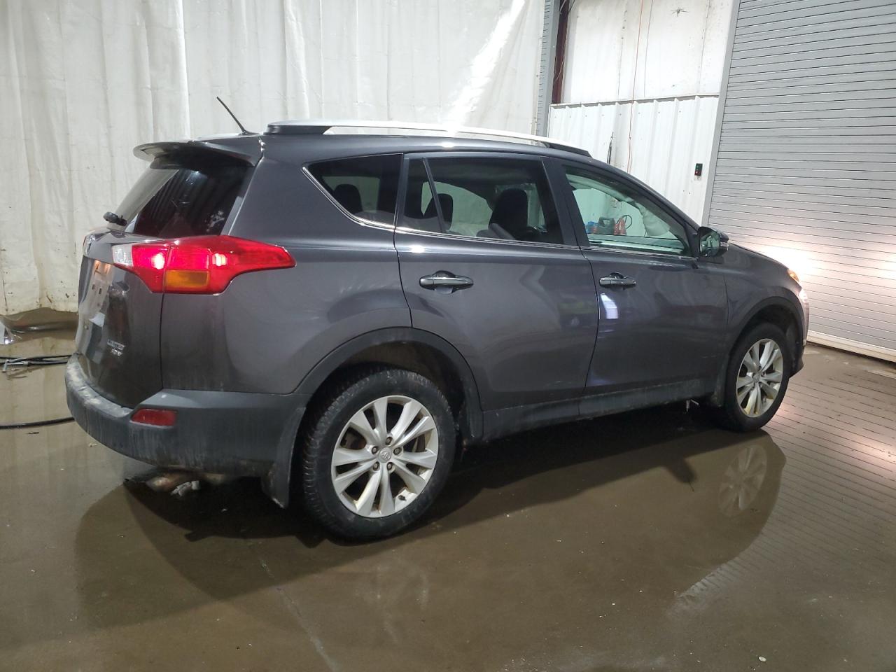 2013 Toyota RAV 4 - Image 3
