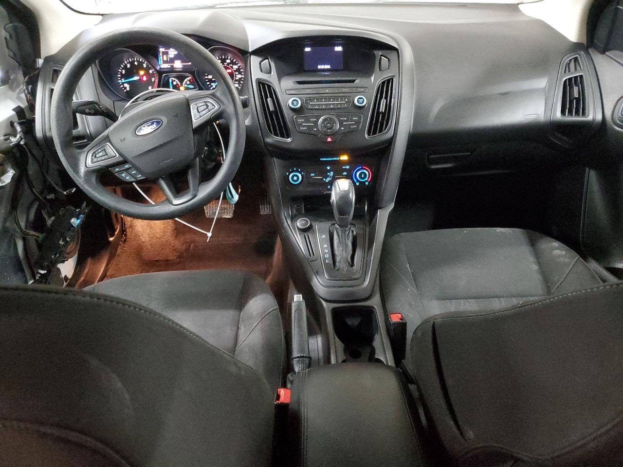 2015 Ford Focus - Image 8