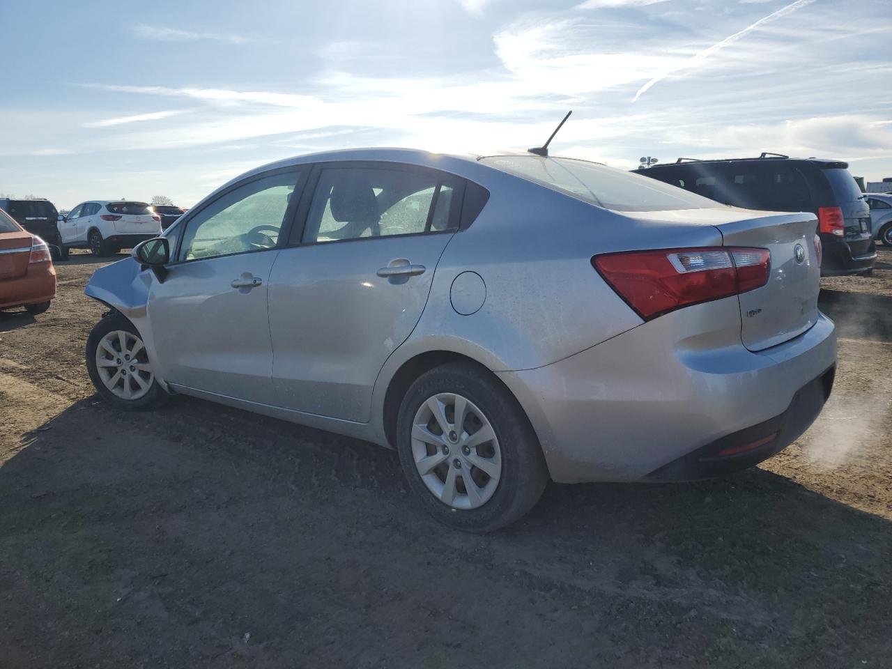 2015 Kia Rio - Image 2