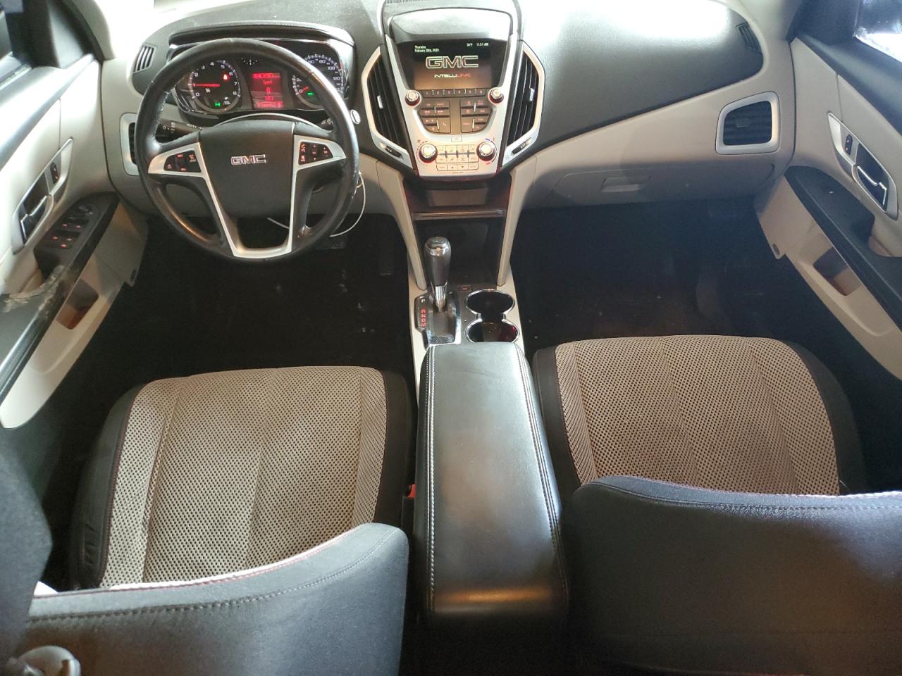 2016 GMC Terrain - Image 8