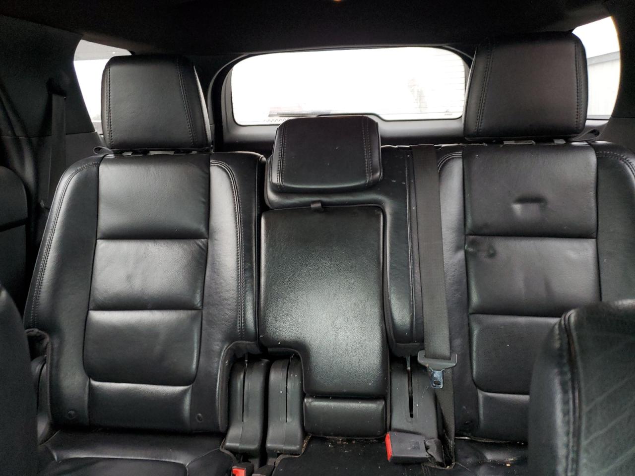 2011 Ford Explorer - Image 10