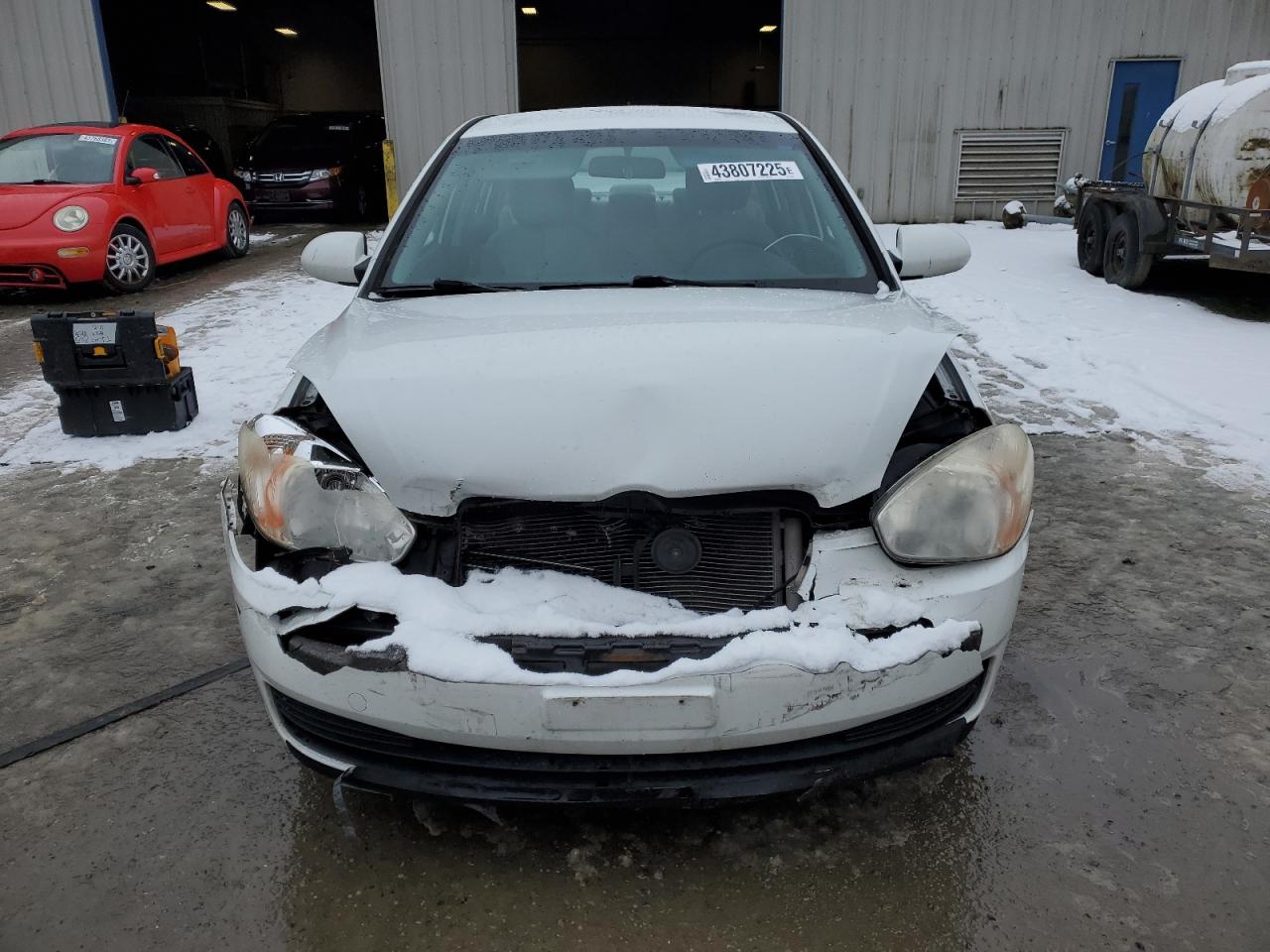 2009 Hyundai Accent - Image 5