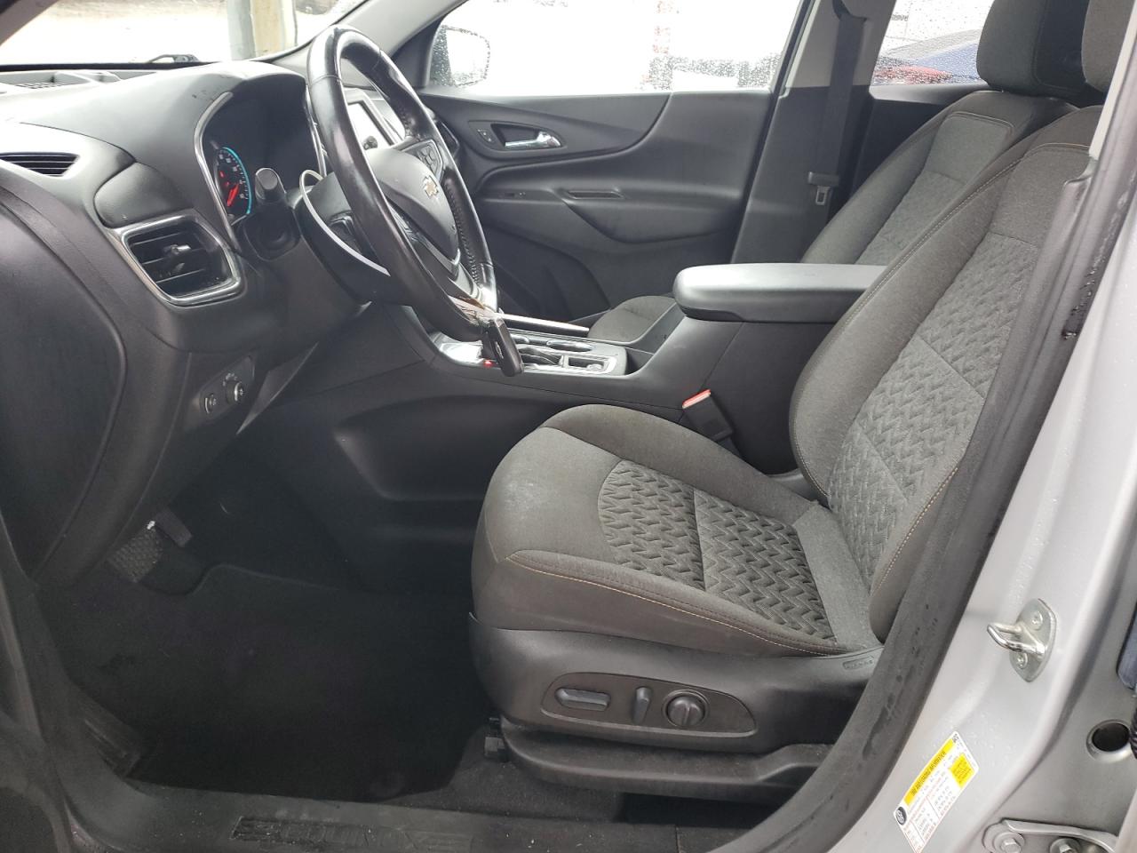 2022 Chevrolet Equinox - Image 7