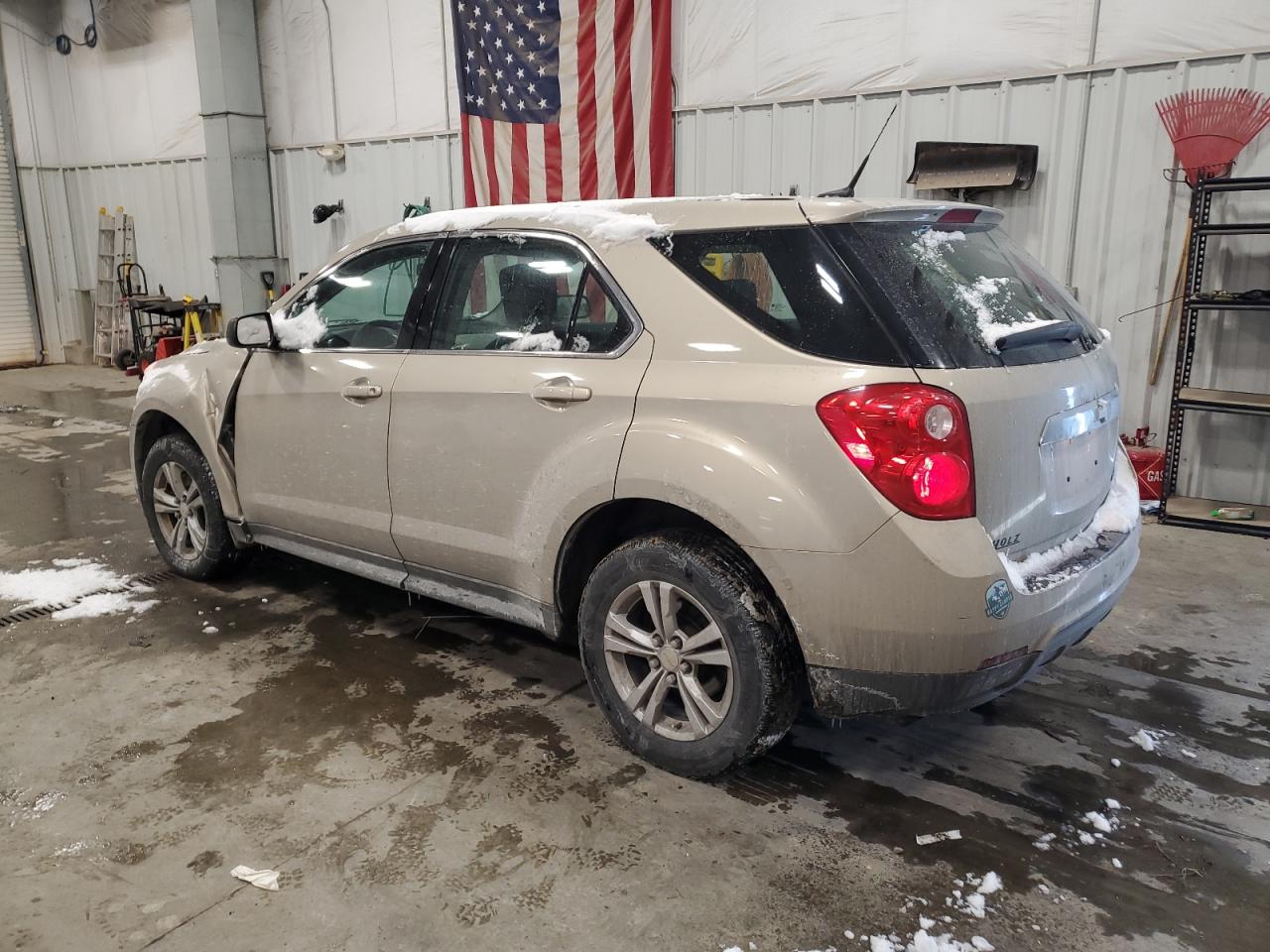 2011 Chevrolet Equinox - Image 2